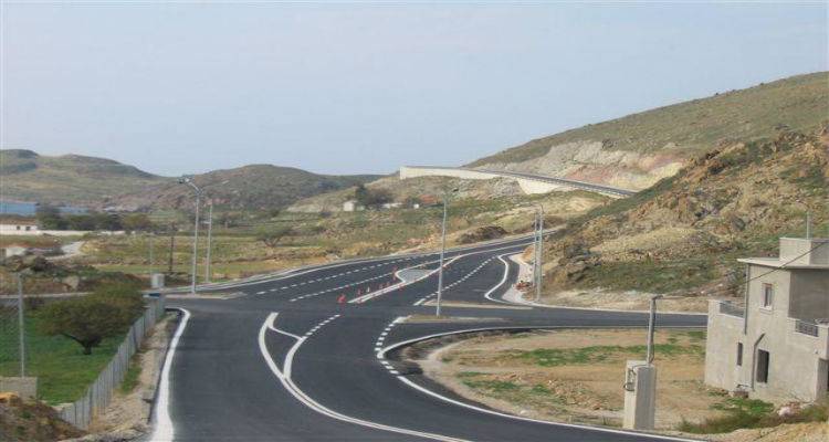 &Delta;ή&mu;&omicron;&sigmaf; &Lambda;ή&mu;&nu;&omicron;&upsilon;: &Nu;&alpha; &alpha;&pi;&omicron;&mu;&alpha;&kappa;&rho;&upsilon;&nu;&theta;&omicron;ύ&nu; &pi;&iota;&nu;&alpha;&kappa;ί&delta;&epsilon;&sigmaf; &xi;&epsilon;&nu;&omicron;&delta;&omicron;&chi;&epsilon;ί&omega;&nu; &kappa;&alpha;&iota; &epsilon;&nu;&omicron;&iota;&kappa;&iota;&alpha;&zeta;ό&mu;&epsilon;&nu;&omega;&nu; &alpha;&pi;ό &tau;&omicron;&nu; &kappa;ό&mu;&beta;&omicron; &Pi;&lambda;&alpha;&tau;έ&omicron;&sigmaf;