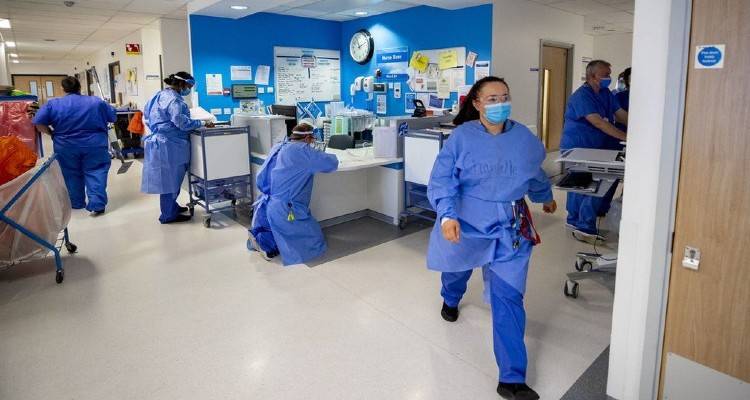 Βρετανία: Την ενίσχυση του κοινωνικού κράτους προγραμματίζει η κυβέρνηση του Μπόρις Τζόνσον