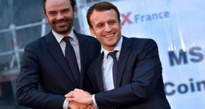 &Pi;έ&phi;&tau;&epsilon;&iota; &eta; &delta;&eta;&mu;&omicron;&tau;&iota;&kappa;ό&tau;&eta;&tau;&alpha; &tau;&omicron;&upsilon; &Mu;&alpha;&kappa;&rho;ό&nu; &alpha;&lambda;&lambda;ά ό&chi;&iota; &kappa;&alpha;&iota; &tau;&omicron;&upsilon; &pi;&rho;&omega;&theta;&upsilon;&pi;&omicron;&upsilon;&rho;&gamma;&omicron;ύ &Phi;&iota;&lambda;ί&pi;