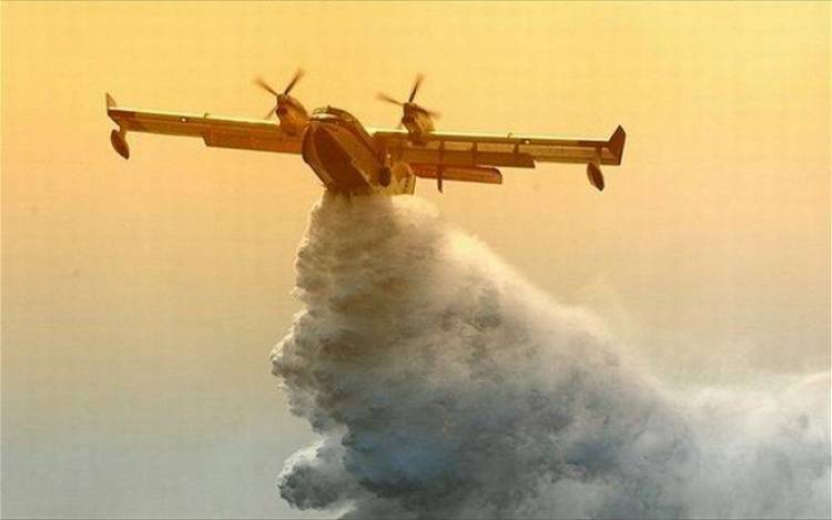 &Sigma;&epsilon; &epsilon;&xi;έ&lambda;&iota;&xi;&eta; &mu;&epsilon;&gamma;ά&lambda;&eta; &phi;&omega;&tau;&iota;ά &sigma;&tau;&eta; &Mu;&omicron;&upsilon;&rho;&tau;&epsilon;&rho;ή &Epsilon;&upsilon;&beta;&omicron;ί&alpha;&sigmaf;