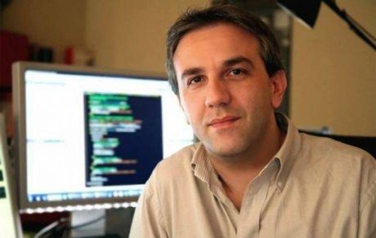 &Sigma;&tau;&eta;&nu; &Epsilon;&lambda;&lambda;ά&delta;&alpha; &sigma;&upsilon;&nu;&epsilon;&lambda;ή&phi;&theta;&eta; &gamma;&iota;&alpha; &pi;&alpha;&rho;ά&nu;&omicron;&mu;&omicron; &tau;&eta;&lambda;&epsilon;&omicron;&pi;&tau;&iota;&kappa;ό &sigma;&tau;&alpha;&theta;&mu;ό, &sigma;&tau;&omicron; &Lambda;&alpha;&sigmaf; &Beta;έ&gamma;&kappa;&alpha;&sigmaf; &alpha;&nu;&alpha;&gamma;&nu;&omega;&rho;ί&zeta;&epsilon;&tau;&alpha;&iota; &omega;&sigmaf; &kappa;&alpha;&iota;&nu;&omicron;&tau;ό&mu;&omicron;&sigmaf;