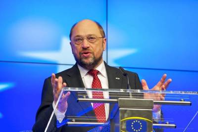 &Sigma;&omicron;&upsilon;&lambda;&tau;&sigmaf;: &Omicron; &Sigma;&alpha;&mu;&alpha;&rho;ά&sigmaf; &kappa;&rho;ύ&beta;&epsilon;&tau;&alpha;&iota; &pi;ί&sigma;&omega; &alpha;&pi;ό &tau;&eta;&nu; &tau;&rho;ό&iota;&kappa;&alpha;