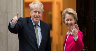 Μπόρις Τζόνσον: “Το Ηνωμένο Βασίλειο θα παραμείνει πολιτιστικά, συναισθηματικά, ιστορικά, στρατηγικά και γεωλογικά προσκολλημένο στην Ευρώπη”