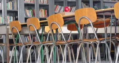 ΚΚΕ Λήμνου: &quot;Ούτε καν οι Λημνιοί Περιφερειακοί Σύμβουλοι στήριξαν το αίτημα για τρίτο δάσκαλο στα δημοτικά Κάσπακα και Θάνους&quot;