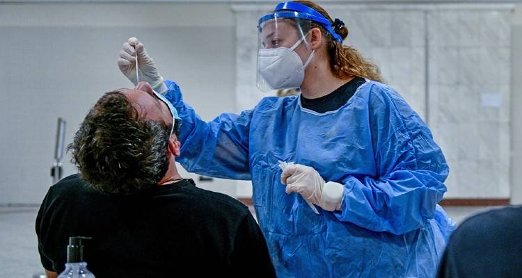 Κορωνοϊός: Και σήμερα 2 κρούσματα στη Λήμνο | Στα 1.605 σε όλη τη χώρα