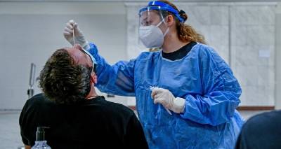 &Kappa;&omicron;&rho;&omega;&nu;&omicron;ϊό&sigmaf;: &Kappa;&alpha;&iota; &sigma;ή&mu;&epsilon;&rho;&alpha; 2 &kappa;&rho;&omicron;ύ&sigma;&mu;&alpha;&tau;&alpha; &sigma;&tau;&eta; &Lambda;ή&mu;&nu;&omicron; | &Sigma;&tau;&alpha; 1.605 &sigma;&epsilon; ό&lambda;&eta; &tau;&eta; &chi;ώ&rho;&alpha;