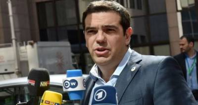 &Sigma;ύ&nu;&omicron;&delta;&omicron;&sigmaf; &tau;&omicron;&upsilon; &Epsilon;&upsilon;&rho;&omega;&pi;&alpha;ϊ&kappa;&omicron;ύ &Nu;ό&tau;&omicron;&upsilon;: &Omicron; &Alpha;&lambda;έ&xi;&eta;&sigmaf; &Tau;&sigma;ί&pi;&rho;&alpha;&sigmaf; &alpha;&nu;&alpha;&lambda;&alpha;&mu;&beta;ά&nu;&epsilon;&iota; &pi;&rho;&omega;&tau;&omicron;&beta;&omicron;&upsilon;&lambda;ί&alpha; &gamma;&iota;&alpha; &pi;&iota;&omicron; &epsilon;&nu;&epsilon;&rho;&gamma;ό &rho;ό&lambda;&omicron; &tau;&eta;&sigmaf; &Epsilon;&Epsilon; &sigma;&tau;&omicron; &Sigma;&upsilon;&rho;&iota;&alpha;&kappa;ό