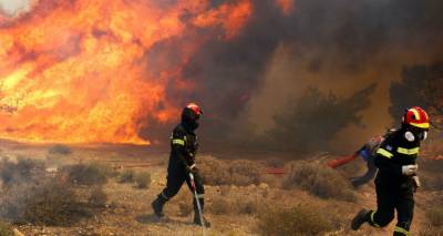 &laquo;&Kappa;&alpha;&mu;&pi;&alpha;&nu;ά&kappa;&iota;&raquo; &gamma;&iota;&alpha; &phi;&omega;&tau;&iota;ά &sigma;&tau;&eta; &Lambda;ή&mu;&nu;&omicron; &tau;&eta;&nu; &Pi;&alpha;&rho;&alpha;&sigma;&kappa;&epsilon;&upsilon;ή