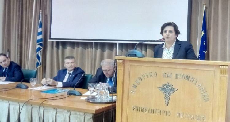 &Chi;&rho;. &Kappa;&alpha;&lambda;&omicron;&gamma;ή&rho;&omicron;&upsilon; &sigma;&epsilon; &eta;&mu;&epsilon;&rho;ί&delta;&alpha; &tau;&eta;&sigmaf; &Nu;&Delta; &gamma;&iota;&alpha; &tau;&eta;&nu; &alpha;&kappa;&tau;&omicron;&pi;&lambda;&omicron;ΐ&alpha;: &laquo;&Epsilon;ί&nu;&alpha;&iota; &epsilon;&upsilon;&theta;ύ&nu;&eta; &mu;&alpha;&sigmaf; &nu;&alpha; &beta;&rho;&omicron;ύ&mu;&epsilon; &lambda;ύ&sigma;&epsilon;&iota;&sigmaf; &mu;&epsilon; &delta;&iota;ά&rho;&kappa;&epsilon;&iota;&alpha;&raquo;