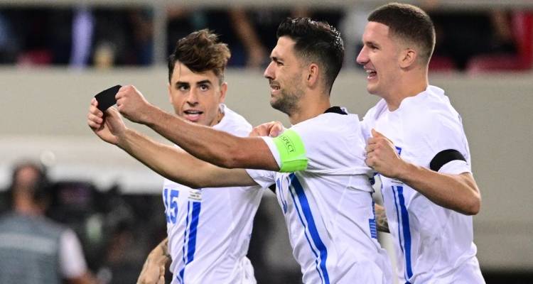 Nations League: &Mu;&epsilon; &tau;&omicron; &mu;&upsilon;&alpha;&lambda;ό &sigma;&tau;&omicron;&nu; &Mu;&pi;ά&lambda;&nu;&tau;&omicron;&kappa; &eta; &Epsilon;&theta;&nu;&iota;&kappa;ή έ&kappa;&alpha;&nu;&epsilon; &tau;&omicron; 4x4 -&Kappa;&alpha;&iota; &tau;ώ&rho;&alpha;... &Alpha;&gamma;&gamma;&lambda;ί&alpha; &gamma;&iota;&alpha; &pi;&rho;&omega;&tau;&iota;ά &kappa;&alpha;&iota; &Mu;&omicron;&upsilon;&nu;&tau;&iota;ά&lambda;