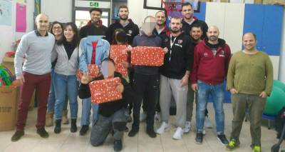 Ο Ήφαιστος Λήμνου κοντά στα παιδιά του Ειδικού Σχολείου Ρεπανιδίου! (photos)