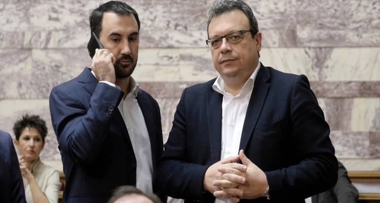 &Sigma;&tau;&eta; &laquo;&mu;ά&chi;&eta; &tau;&eta;&sigmaf; &mu;&omicron;&mu;&phi;ή&sigmaf;&raquo; &delta;&iota;&epsilon;&kappa;&delta;&iota;&kappa;&epsilon;ί &nu;&alpha; &mu;&pi;&epsilon;&iota; &omicron; &Sigma;&Upsilon;&Rho;&Iota;&Zeta;&Alpha; -&Zeta;&eta;&tau;ά &sigma;&upsilon;&nu;&delta;&iota;&alpha;&mu;ό&rho;&phi;&omega;&sigma;&eta; &tau;&omicron;&upsilon; &kappa;&epsilon;&iota;&mu;έ&nu;&omicron;&upsilon; &alpha;&pi;ό ό&lambda;&epsilon;&sigmaf; &tau;&iota;&sigmaf; &pi;&rho;&omicron;&omicron;&delta;&epsilon;&upsilon;&tau;&iota;&kappa;έ&sigmaf; &delta;&upsilon;&nu;ά&mu;&epsilon;&iota;&sigmaf;