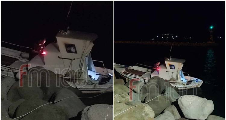 ΕΚΤΑΚΤΗ ΕΙΔΗΣΗ-Λήμνος: Βάρκα  προσέκρουσε στο λιμάνι του Μούδρου | Αγνοείται ο ιδιοκτήτης (photos +video)