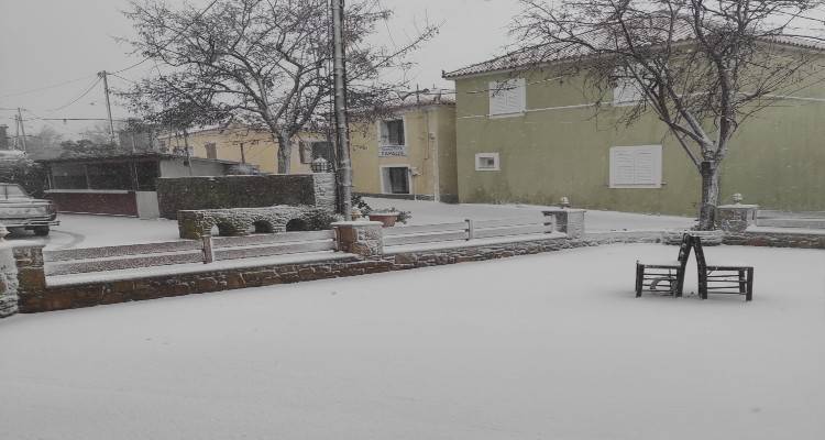 Ο Διομήδης «έντυσε» στα λευκά τη Λήμνο (photos + videos)