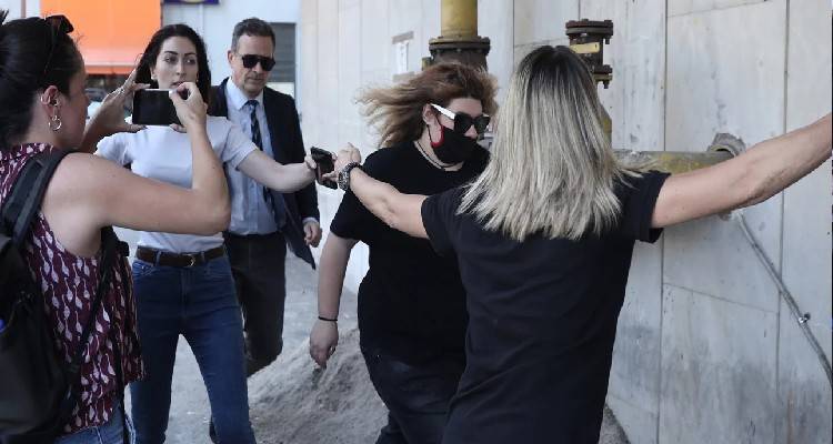 &Delta;ή&mu;&eta;&tau;&rho;&alpha; &Pi;&iota;&sigma;&pi;&iota;&rho;ί&gamma;&kappa;&omicron;&upsilon;: &Kappa;&alpha;&tau;έ&theta;&epsilon;&tau;&epsilon; 9,5 ώ&rho;&epsilon;&sigmaf; | &Eta; &nu;ύ&chi;&tau;&alpha; &pi;&omicron;&upsilon; &pi;έ&theta;&alpha;&nu;&epsilon; &eta; Ί&rho;&iota;&delta;&alpha; &kappa;&alpha;&iota; ή&tau;&alpha;&nu; &kappa;&alpha;&iota; &epsilon;&kappa;&epsilon;ί&nu;&eta; &sigma;&tau;&omicron; &sigma;&pi;ί&tau;&iota;
