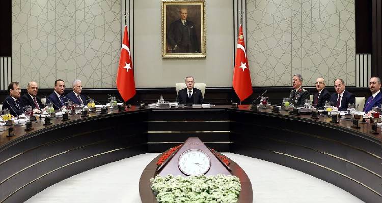 &Tau;&omicron;&upsilon;&rho;&kappa;ί&alpha;: &Sigma;&upsilon;&nu;&epsilon;&delta;&rho;&iota;ά&zeta;&epsilon;&iota; &sigma;ή&mu;&epsilon;&rho;&alpha; &tau;&omicron; &Sigma;&upsilon;&mu;&beta;&omicron;ύ&lambda;&iota;&omicron; &Epsilon;&theta;&nu;&iota;&kappa;ή&sigmaf; &Alpha;&sigma;&phi;&alpha;&lambda;&epsilon;ί&alpha;&sigmaf; | &Phi;&omicron;&beta;&omicron;ύ&nu;&tau;&alpha;&iota; &epsilon;&lambda;&lambda;&eta;&nu;&iota;&kappa;ή &upsilon;&pi;&epsilon;&rho;&omicron;&chi;ή &sigma;&tau;&omicron; &Alpha;&iota;&gamma;&alpha;ί&omicron;