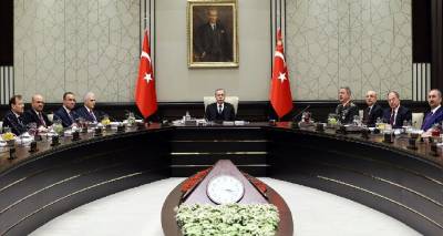 &Tau;&omicron;&upsilon;&rho;&kappa;ί&alpha;: &Sigma;&upsilon;&nu;&epsilon;&delta;&rho;&iota;ά&zeta;&epsilon;&iota; &sigma;ή&mu;&epsilon;&rho;&alpha; &tau;&omicron; &Sigma;&upsilon;&mu;&beta;&omicron;ύ&lambda;&iota;&omicron; &Epsilon;&theta;&nu;&iota;&kappa;ή&sigmaf; &Alpha;&sigma;&phi;&alpha;&lambda;&epsilon;ί&alpha;&sigmaf; | &Phi;&omicron;&beta;&omicron;ύ&nu;&tau;&alpha;&iota; &epsilon;&lambda;&lambda;&eta;&nu;&iota;&kappa;ή &upsilon;&pi;&epsilon;&rho;&omicron;&chi;ή &sigma;&tau;&omicron; &Alpha;&iota;&gamma;&alpha;ί&omicron;