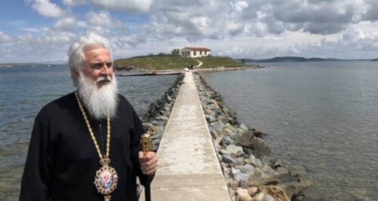 Ά&gamma;&epsilon;&iota; &tau;&alpha; &Omicron;&nu;&omicron;&mu;&alpha;&sigma;&tau;ή&rho;&iota;ά &tau;&omicron;&upsilon; &sigma;ή&mu;&epsilon;&rho;&alpha; &omicron; &Mu;&eta;&tau;&rho;&omicron;&pi;&omicron;&lambda;ί&tau;&eta;&sigmaf; &Lambda;ή&mu;&nu;&omicron;&upsilon; &kappa;. &Iota;&epsilon;&rho;ό&theta;&epsilon;&omicron;&sigmaf;
