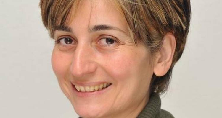 &Sigma;&tau;&omicron; &Delta;.&Sigma; &tau;&eta;&sigmaf; &Pi;&epsilon;&rho;&iota;&beta;&alpha;&lambda;&lambda;&omicron;&nu;&tau;&iota;&kappa;ή&sigmaf; &Omicron;&mu;&omicron;&sigma;&pi;&omicron;&nu;&delta;ί&alpha;&sigmaf; &eta; Ά&nu;&nu;&alpha; &Tau;&omicron;&sigma;&omicron;ύ&nu;&omicron;&gamma;&lambda;&omicron;&upsilon; | Ή&rho;&theta;&epsilon; &pi;&rho;ώ&tau;&eta; &sigma;&epsilon; &sigma;&tau;&alpha;&upsilon;&rho;&omicron;ύ&sigmaf;