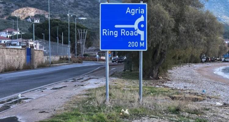 &Alpha;&nu;&alpha;&tau;&rho;&omicron;&pi;ή-&sigma;&omicron;&kappa; &sigma;&tau;&omicron;&nu; &Beta;ό&lambda;&omicron;: &Pi;&lambda;&alpha;&sigma;&tau;ά &tau;&alpha; &mu;&eta;&nu;ύ&mu;&alpha;&tau;&alpha; &tau;&eta;&sigmaf; &kappa;ό&rho;&eta;&sigmaf; &gamma;&iota;&alpha; &tau;&omicron;&nu; &beta;&iota;&alpha;&sigma;&mu;ό &alpha;&pi;ό &tau;&omicron;&nu; &theta;&epsilon;ί&omicron; &pi;&omicron;&upsilon; ό&pi;&lambda;&iota;&sigma;&alpha;&nu; &tau;&omicron; &chi;έ&rho;&iota; &tau;&omicron;&upsilon; &pi;&alpha;&tau;έ&rho;&alpha; &tau;&eta;&sigmaf;