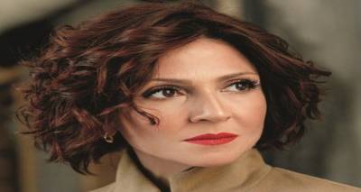 &Sigma;&tau;&eta; &Lambda;ή&mu;&nu;&omicron; &xi;&alpha;&nu;ά &eta; &Tau;&alpha;&mu;ί&lambda;&alpha; &Kappa;&omicron;&upsilon;&lambda;ί&beta;&iota;&alpha; &sigma;&tau;&alpha; ί&chi;&nu;&eta; &tau;&omicron;&upsilon; "&Alpha;&theta;ή&nu;&alpha; &kappa;&alpha;&lambda;&epsilon;ί &Mu;ό&sigma;&chi;&alpha;"