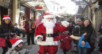 Ξεκίνησαν οι προετοιμασίες για τις Χριστουγεννιάτικες εκδηλώσεις στη Μύρινα