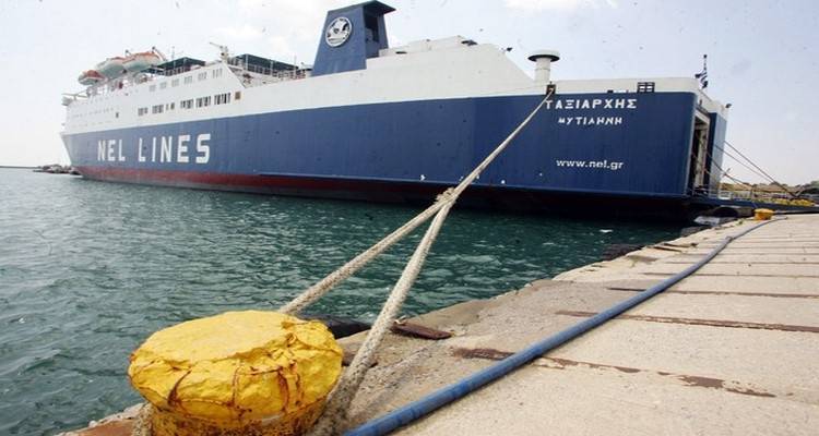 Ακινητοποίηση του «Ταξιάρχη» αναμένεται την Παρασκευή | Η Ένωση Ναυτών προειδοποιεί