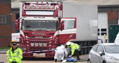 Βρετανία: Φρίκη στο Έσσεξ για το φορτηγό με τα 39 πτώματα