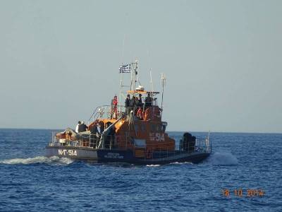 Αναχώρησε για τον Άγιο Ευστράτιο η Πολιτική Ηγεσία (mp3 + photos + video)