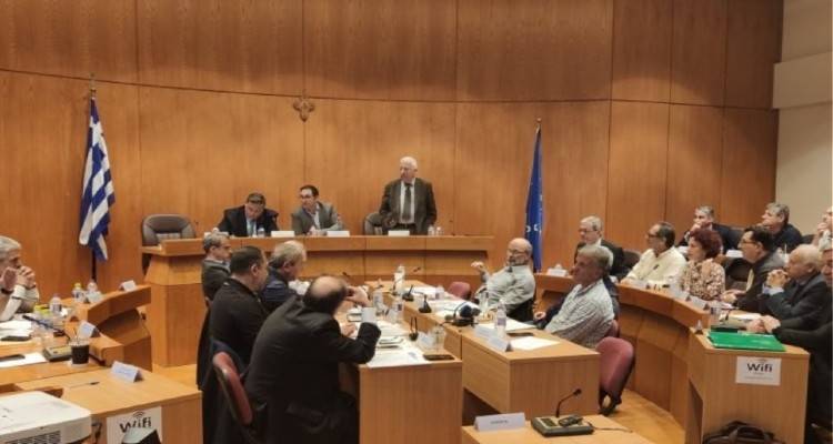 Περιφέρεια Βορείου Αιγαίου: «Όχι» στα κλειστά κέντρα κράτησης μεταναστών σε Λέσβο, Χίο και Σάμο