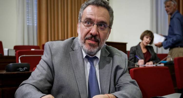 &Tau;&iota; &alpha;&kappa;&omicron;&lambda;&omicron;&upsilon;&theta;&epsilon;ί &mu;&epsilon;&tau;ά &tau;&eta;&nu; &pi;&alpha;&rho;&alpha;ί&tau;&eta;&sigma;&eta; &Eta;&lambda;&iota;ό&pi;&omicron;&upsilon;&lambda;&omicron;&upsilon; &gamma;&iota;&alpha; &nu;&alpha; &mu;&pi;&epsilon;&iota; &sigma;&tau;&eta; &Beta;&omicron;&upsilon;&lambda;ή &omicron; &Kappa;&alpha;&sigma;&sigma;&epsilon;&lambda;ά&kappa;&eta;&sigmaf; | &Pi;ό&sigma;&omicron; &pi;&iota;&theta;&alpha;&nu;ό &epsilon;ί&nu;&alpha;&iota;