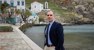 Θ. Λούκας: «Copy-paste οι υποσχέσεις για πενταετείς συμβάσεις | Τίποτα καινούριο στη νέα προκήρυξη»