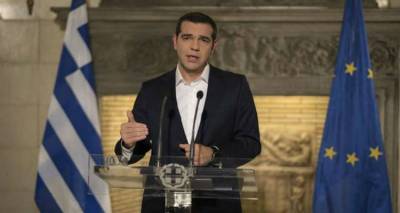 &laquo;Greece is back&raquo;: &Tau;&omicron; &alpha;&gamma;&gamma;&lambda;&iota;&kappa;ό &kappa;ά&lambda;&epsilon;&sigma;&mu;&alpha; &Tau;&sigma;ί&pi;&rho;&alpha; &sigma;&tau;&omicron;&upsilon;&sigmaf; &epsilon;&pi;&epsilon;&nu;&delta;&upsilon;&tau;έ&sigmaf;