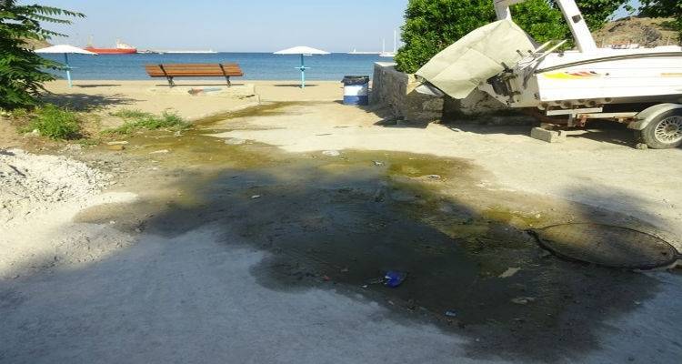 Με πρόστιμα προειδοποιεί ο Δήμος Λήμνου για τη ρύπανση από βοθρολύματα