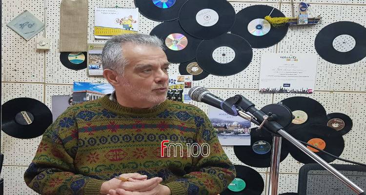 &Omicron; &upsilon;&pi;. &Pi;&epsilon;&rho;&iota;&phi;&epsilon;&rho;&epsilon;&iota;ά&rho;&chi;&eta;&sigmaf; &Gamma;&iota;ά&nu;&nu;&eta;&sigmaf; &Sigma;&pi;&iota;&lambda;ά&nu;&eta;&sigmaf; &sigma;&tau;&omicron;&nu; FM 100 (mp3)