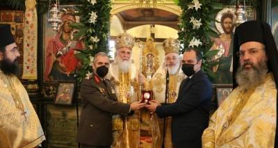 &Sigma;&tau;&omicron; &Delta;&iota;&delta;&upsilon;&mu;ό&tau;&epsilon;&iota;&chi;&omicron; &omicron; &Mu;&eta;&tau;&rho;&omicron;&pi;&omicron;&lambda;ί&tau;&eta;&sigmaf; &Lambda;ή&mu;&nu;&omicron;&upsilon; &gamma;&iota;ό&rho;&tau;&alpha;&sigma;&epsilon; &tau;&omicron;&nu; &pi;&omicron;&lambda;&iota;&omicron;ύ&chi;&omicron; &tau;&eta;&sigmaf; &pi;&epsilon;&rho;&iota;&omicron;&chi;ή&sigmaf;  Ά&gamma;&iota;&omicron; &Alpha;&theta;&alpha;&nu;ά&sigma;&iota;&omicron;