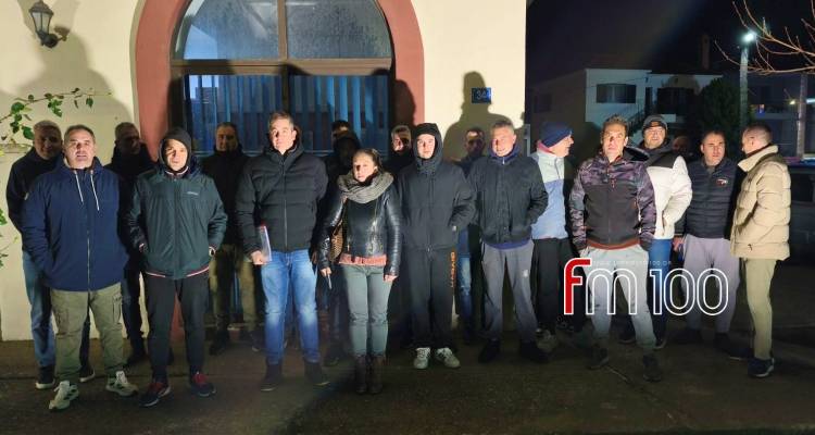 &Lambda;ή&mu;&nu;&omicron;&sigmaf;: &Delta;&upsilon;&nu;&alpha;&mu;&iota;&kappa;ή &pi;&alpha;&rho;έ&mu;&beta;&alpha;&sigma;&eta; &tau;&omega;&nu; &sigma;&tau;&rho;&alpha;&tau;&iota;&omega;&tau;&iota;&kappa;ώ&nu; | &Pi;&alpha;&rho;&alpha;&delta;ό&theta;&eta;&kappa;&epsilon; &upsilon;&pi;ό&mu;&nu;&eta;&mu;&alpha; 35 &sigma;&epsilon;&lambda;ί&delta;&omega;&nu; &gamma;&iota;&alpha; &tau;&omicron; &nu;έ&omicron; &pi;&omicron;&lambda;&upsilon;&nu;&omicron;&mu;&omicron;&sigma;&chi;έ&delta;&iota;&omicron; (video)