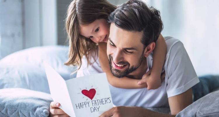 Γιορτή του πατέρα σήμερα: Πώς και πότε ξεκίνησε να εορτάζεται