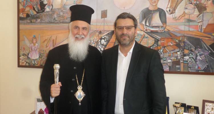 Επίσκεψη Σεβασμιώτατου Μητροπολίτη κ.κ. Ιερόθεου στον Δήμαρχο