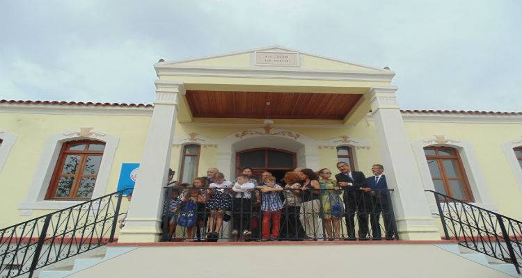 Χτύπησε το πρώτο κουδούνι στα σχολεία της Ίμβρου (photos)