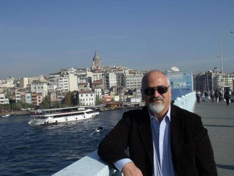 Αποκλείει την πιθανότητα συνεργασίας ο Δημήτρης Μπουλώτης