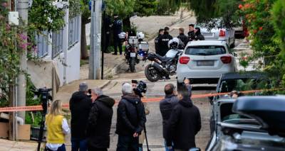 &Phi;&omicron;&nu;&iota;&kappa;ό &sigma;&tau;&eta; &Gamma;&lambda;&upsilon;&phi;ά&delta;&alpha;: &Eta; &Delta;&eta;&mu;&omicron;&gamma;&lambda;ί&delta;&omicron;&upsilon; &epsilon;&xi;&eta;&gamma;&epsilon;ί &gamma;&iota;&alpha;&tau;ί &alpha;&phi;έ&theta;&eta;&kappa;&epsilon; &epsilon;&lambda;&epsilon;ύ&theta;&epsilon;&rho;&omicron;&sigmaf; &omicron; 46&chi;&rho;&omicron;&nu;&omicron;&sigmaf;, 4 &chi;&rho;ό&nu;&iota;&alpha; &alpha;&phi;ό&tau;&omicron;&upsilon; &sigma;&kappa;ό&tau;&omega;&sigma;&epsilon; &tau;&eta; &mu;&eta;&tau;έ&rho;&alpha; &tau;&omicron;&upsilon;