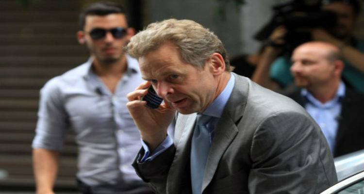 Wikileaks: &Alpha;&pi;ό&rho;&rho;&eta;&tau;&eta; &sigma;&upsilon;&nu;&omicron;&mu;&iota;&lambda;ί&alpha; &Pi;&omicron;&lambda; &Tau;ό&mu;&sigma;&epsilon;&nu; - &Beta;&epsilon;&lambda;&kappa;&omicron;&upsilon;&lambda;έ&sigma;&kappa;&omicron;&upsilon; &beta;ά&zeta;&epsilon;&iota; &laquo;&phi;&omega;&tau;&iota;ά&raquo; &sigma;&tau;&eta;&nu; &alpha;&xi;&iota;&omicron;&lambda;ό&gamma;&eta;&sigma;&eta;