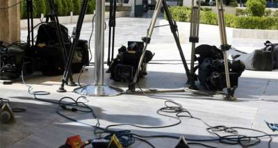 &Tau;&rho;ί&omega;&rho;&eta; &sigma;&tau;ά&sigma;&eta; &epsilon;&rho;&gamma;&alpha;&sigma;ί&alpha;&sigmaf; &tau;&omega;&nu; &delta;&eta;&mu;&omicron;&sigma;&iota;&omicron;&gamma;&rho;ά&phi;&omega;&nu; &tau;&omicron;&upsilon; &beta;&omicron;&rho;&epsilon;ί&omicron;&upsilon; &Alpha;&iota;&gamma;&alpha;ί&omicron;&upsilon; &tau;&eta;&nu; &Tau;&epsilon;&tau;ά&rho;&tau;&eta;