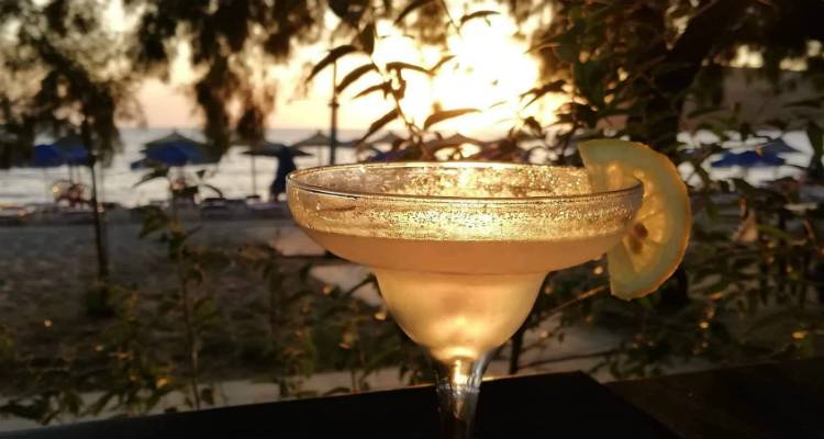 Café - Beach Bar &quot;Sunset&quot; στα Ρηχά Νερά: Ξεχωριστές καλοκαιρινές εμπειρίες με θέα το μαγευτικό ηλιοβασίλεμα της Λήμνου!