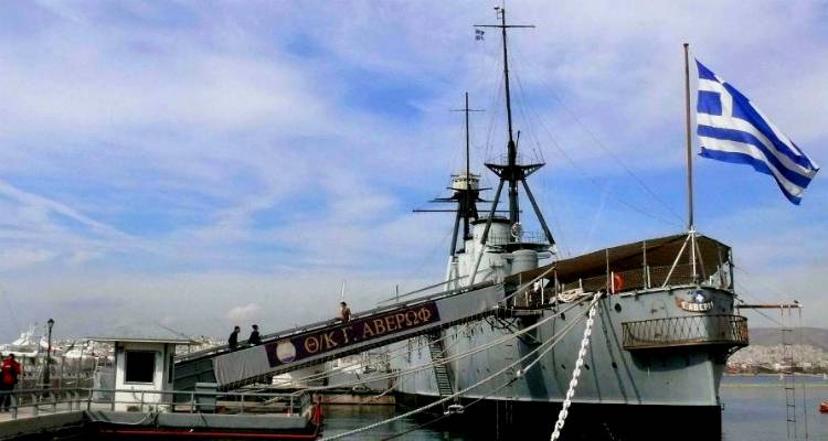 &Alpha;. &Kappa;&alpha;&rho;&alpha;&beta;ί&alpha; &ndash; &Lambda;&alpha;&mu;&pi;&alpha;&delta;&alpha;&rho;ί&delta;&omicron;&upsilon;: &Tau;&omicron; &laquo;&Alpha;&beta;έ&rho;&omega;&phi;&raquo; &pi;&rho;έ&pi;&epsilon;&iota; &nu;&alpha; &beta;&rho;ί&sigma;&kappa;&epsilon;&tau;&alpha;&iota; &pi;ά&nu;&tau;&alpha; &sigma;&tau;&omicron;&nu; &kappa;ό&lambda;&pi;&omicron; &tau;&omicron;&upsilon; &Mu;&omicron;ύ&delta;&rho;&omicron;&upsilon;