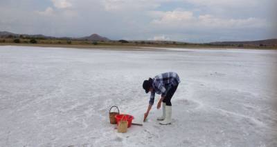 Summer travels: &Lambda;ή&mu;&nu;&omicron;&sigmaf;