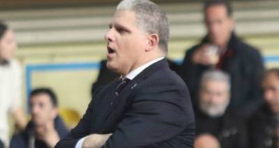 &Mu;&alpha;&nu;&omega;&lambda;ό&pi;&omicron;&upsilon;&lambda;&omicron;&sigmaf;: &laquo;&Alpha;&phi;&iota;&epsilon;&rho;&omega;&mu;έ&nu;&eta; &eta; &nu;ί&kappa;&eta; &sigma;&tau;&omicron;&nu; &kappa;ό&sigma;&mu;&omicron; &tau;&eta;&sigmaf; &Lambda;ή&mu;&nu;&omicron;&upsilon;&raquo;