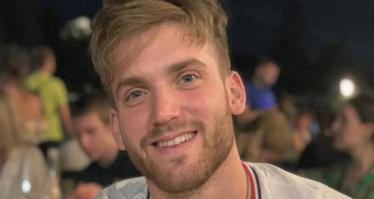 Ί&omega;&nu;&alpha;&sigmaf; &Kappa;&alpha;&rho;&omicron;ύ&sigma;&eta;&sigmaf;: &laquo;&Omicron;&iota; &tau;&rho;&omicron;&mu;&omicron;&kappa;&rho;ά&tau;&epsilon;&sigmaf; &tau;&omicron;&nu; &pi;&upsilon;&rho;&omicron;&beta;ό&lambda;&eta;&sigma;&alpha;&nu; 4 &phi;&omicron;&rho;έ&sigmaf;&raquo; -&Sigma;&upsilon;&gamma;&kappa;&lambda;&omicron;&nu;ί&zeta;&omicron;&upsilon;&nu; &omicron;&iota; &alpha;&pi;&omicron;&kappa;&alpha;&lambda;ύ&psi;&epsilon;&iota;&sigmaf; &gamma;&iota;&alpha; &tau;&omicron; &tau;&rho;&alpha;&gamma;&iota;&kappa;ό &tau;έ&lambda;&omicron;&sigmaf; &tau;&omicron;&upsilon;