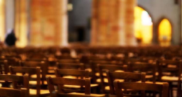 &Kappa;&alpha;&rho;έ&kappa;&lambda;&epsilon;&sigmaf; &mu;&omicron;&nu;&alpha;&sigma;&tau;&eta;&rho;&iota;&alpha;&kappa;&omicron;ύ &tau;ύ&pi;&omicron;&upsilon; - &Tau;&iota; &nu;&alpha; &pi;&rho;&omicron;&sigma;έ&xi;&epsilon;&tau;&epsilon; &kappa;&alpha;&tau;ά &tau;&eta;&nu; &alpha;&gamma;&omicron;&rho;ά